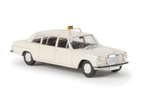 MB 220 D dlouhý béžový Taxi Brekina 13404