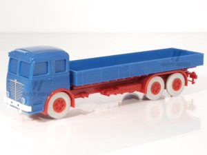 Büssing 12.000 s korbou nezasklený Brekina 13903