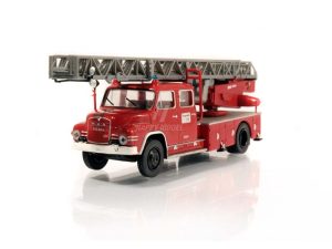 MAN 520 H DLK 30 červený/bílý 1967 Brekina 45161