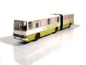 Ikarus 280.03 kloubový autobus bílý - zelený 1976 Fortschritt Service Brekina 59757