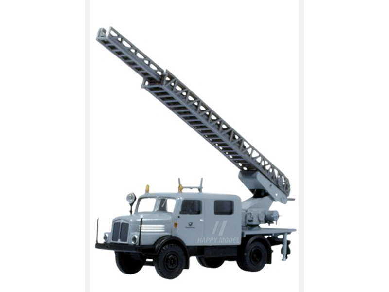 IFA S 4000-1 dvojitá kabina DL 25 1965 Deutsche Post Brekina 71768