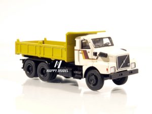 Volvo N 10 sklápěč bílý/černý 1980 Brekina 85653