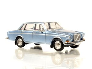 Volvo 164 modrá metalíza Brekina PCX870193