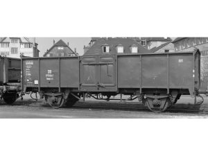 otevřený vůz Omm 53 DB Brawa 50056