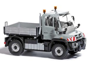 Mercedes Benz Unimog U430 2013 stříbrný Busch 50917
