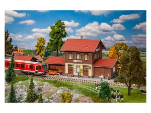 vlakové nádraží Gomadingen Faller 110146