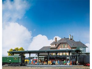 nástupiště s podchodem Faller 120181