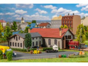 depo pro dvě lokomotivy Faller 222106