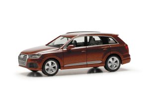 Audi Q7 červené Herpa 038447-005
