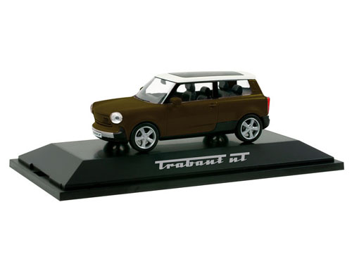 Trabant nT hnědá metalíza Herpa 070621