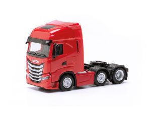 Iveco S-Way 6x2 tahač červené Herpa 317122