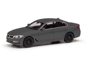 BMW 5er limuzína šedá Herpa 420372-003