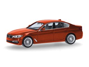 BMW 5er limuzína oranžová Herpa 430692-006