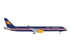 B757-300 Icelandair 100 Years Iceland Independence Herpa 538237