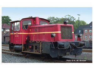 dieselová lokomotiva Köf 11 019 DB červená III.epocha Liliput L162584