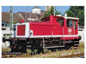 dieselová lokomotiva 332 021-5 DB červená V.epocha Liliput L162593