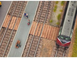 přechod k peronům Noch 14304