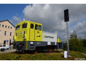 dieselová lokomotiva V 23 Captrain Piko 52554