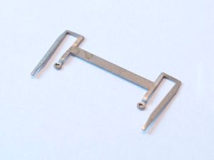 držák rozvodu parní lokomotivy Piko x081