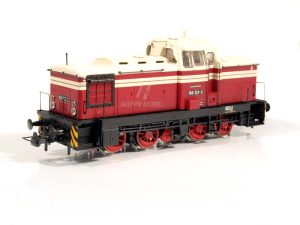 dieselová lokomotiva řady 106 DR DCC se zvukem Roco 70259