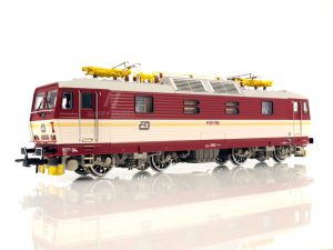 elektrická lokomotiva 371 002-7 ČD DCC se zvukem Roco 71232