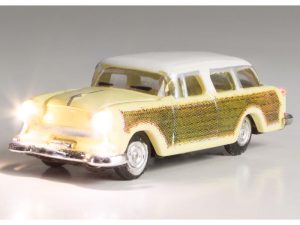 osobní vůz kombi béžový svítící Woodland Scenics JP5619